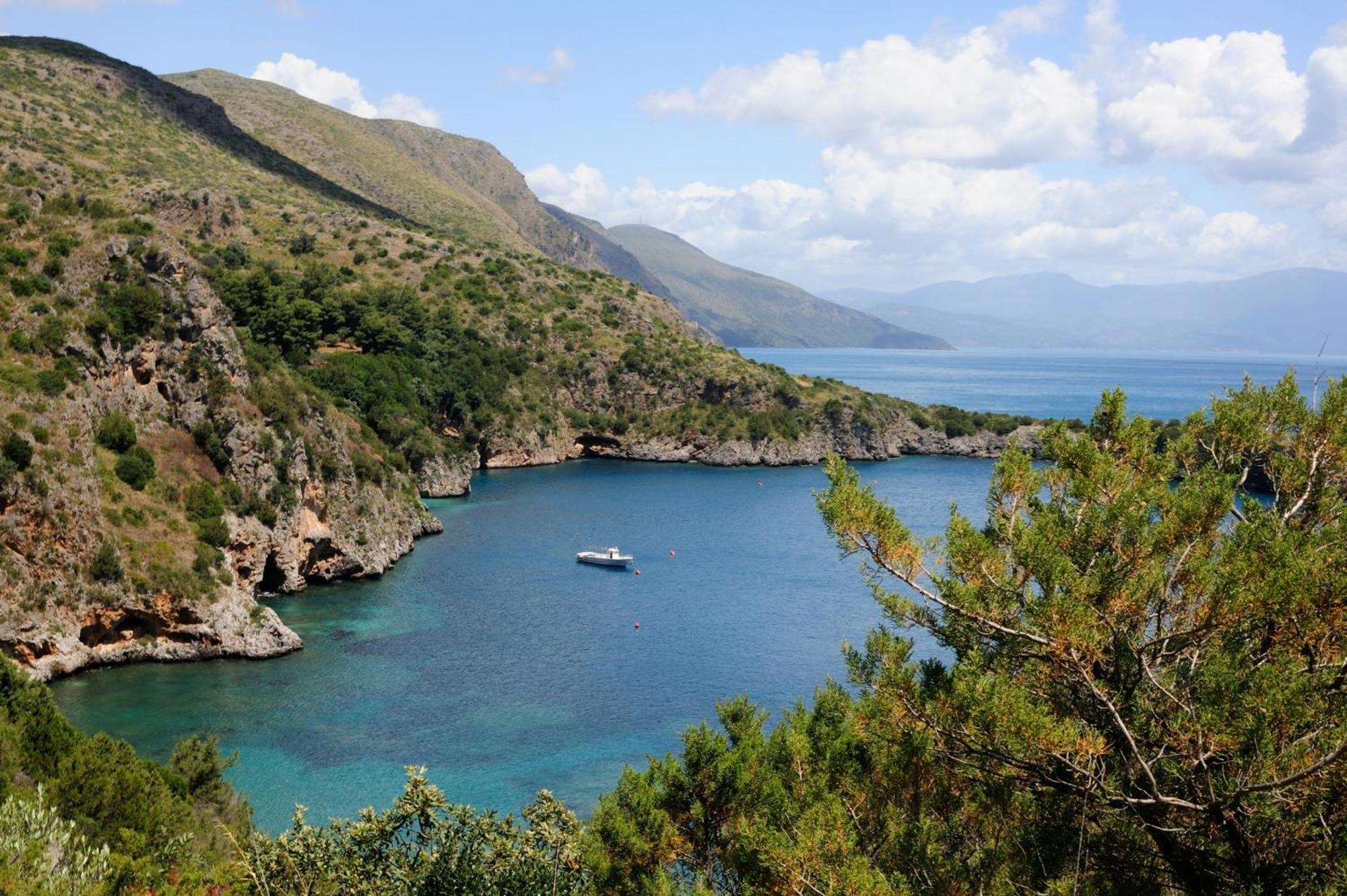La Casa Di Paolo Casa Di Charme Hotell Marina di Camerota Eksteriør bilde