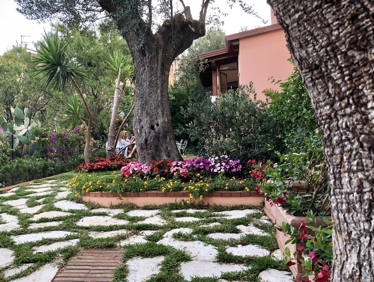La Casa Di Paolo Casa Di Charme Hotell Marina di Camerota Eksteriør bilde